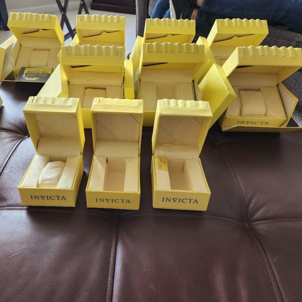 COPY - 10 INVICTA WATCH BOXES - Read Shipping Comments
